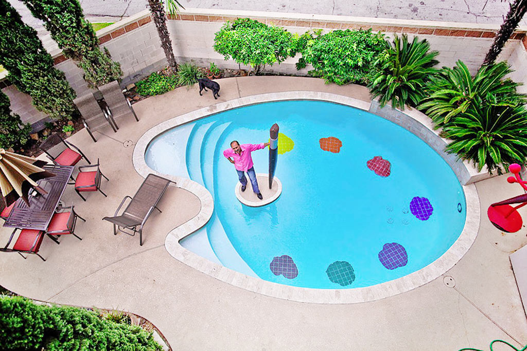 01-piscinas-com-formatos-divertidos