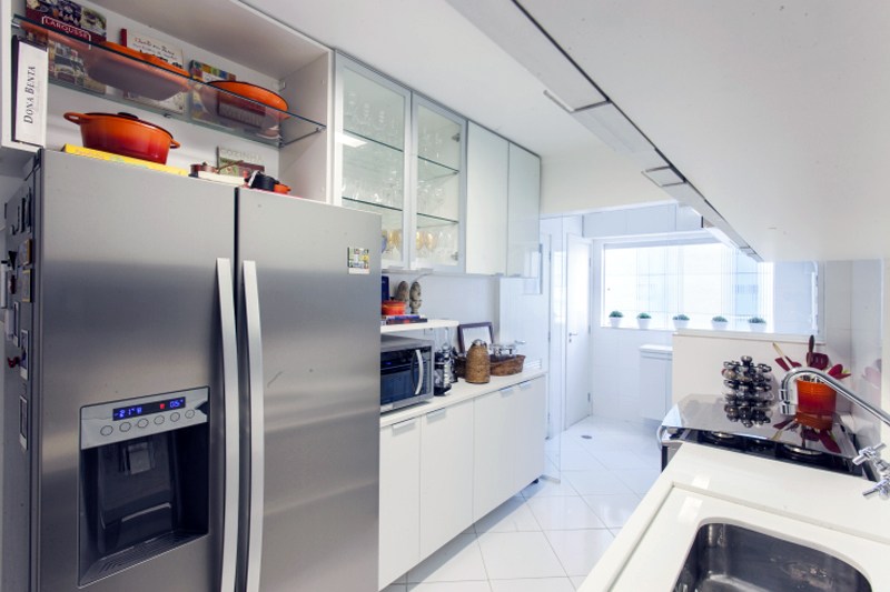 24 cozinhas em estilo corredor projetadas por membros do CasaPRO