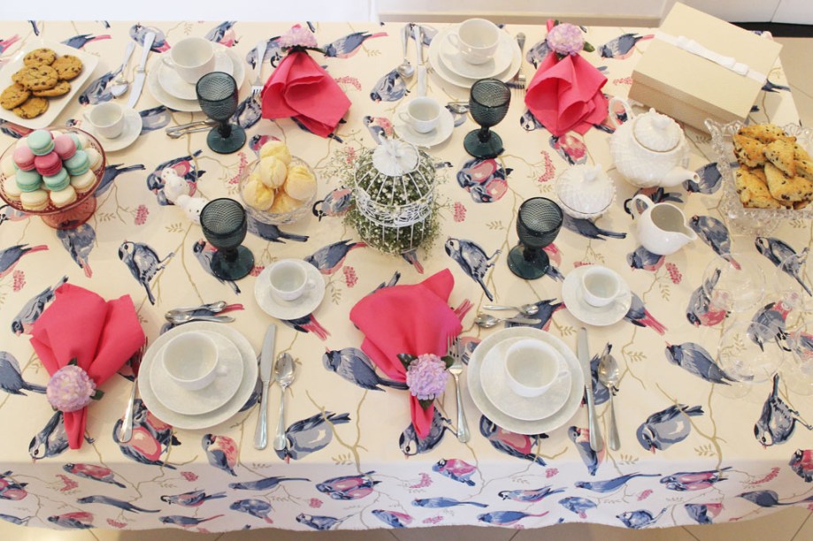 Esse é o resultado da mesa montada para o café da manhã de Dia das Mães. Esse é o resultado da mesa montada para o café da manhã de Dia das Mães.