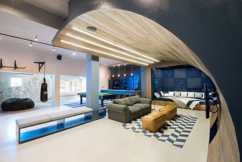 Na África do Sul, esta man cave tem até pista de skate