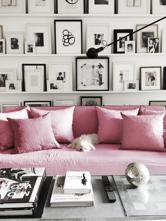 04-ideias-para-preencher-espaco-atras-do-sofa