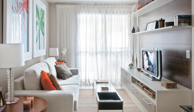 73 Um &uacute;nico sof&aacute;: ser funcional est&aacute; na moda