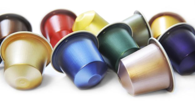_88333244_more-capsules