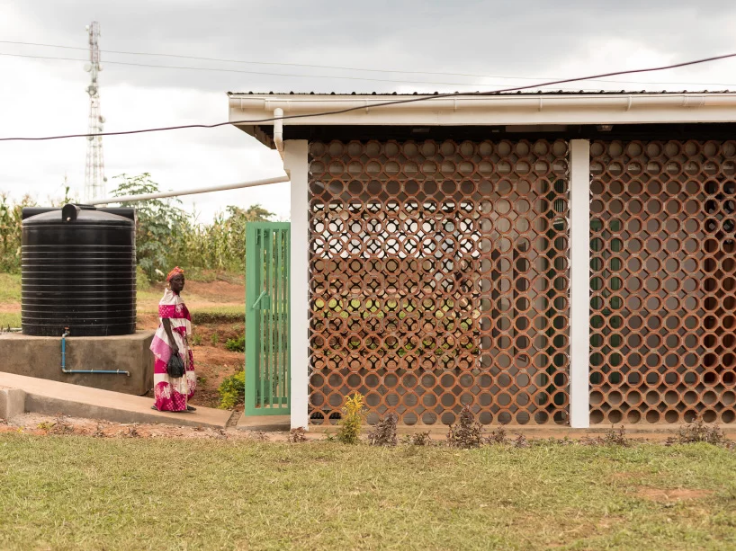 5HKS-kachumbala-maternity-unit-uganda-designboom-02-768×614 (1)