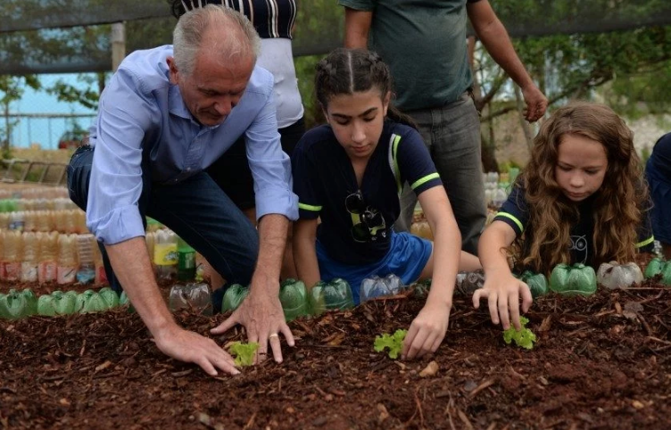 2-prefeito-de-limeira-inaugura-horta-comunitaria-no-olga-veroni