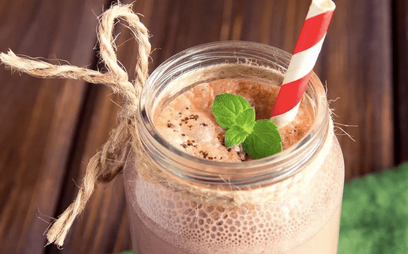 4-10-smoothies-gostosos-saudaveis-e-lindos-para-voce-fazer-em-casa