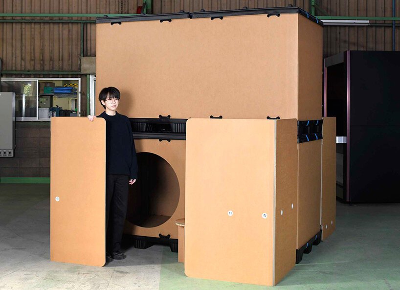 Cápsula-de-papelão-oferece-abrigo-em-caso-de-emergência-designboom-03