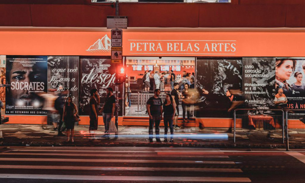 Petra Belas Artes abre as portas para a felicidade dos cinéfilos!