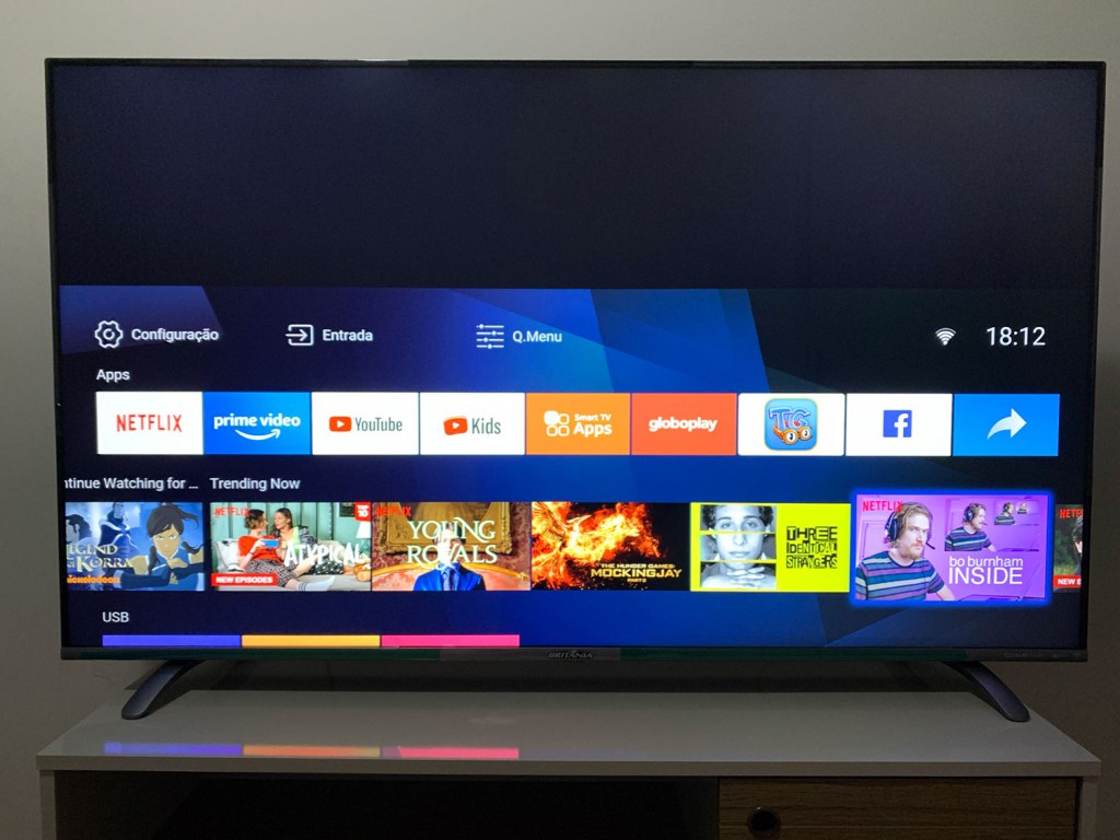 Menu da Smart TV Britânia 55
