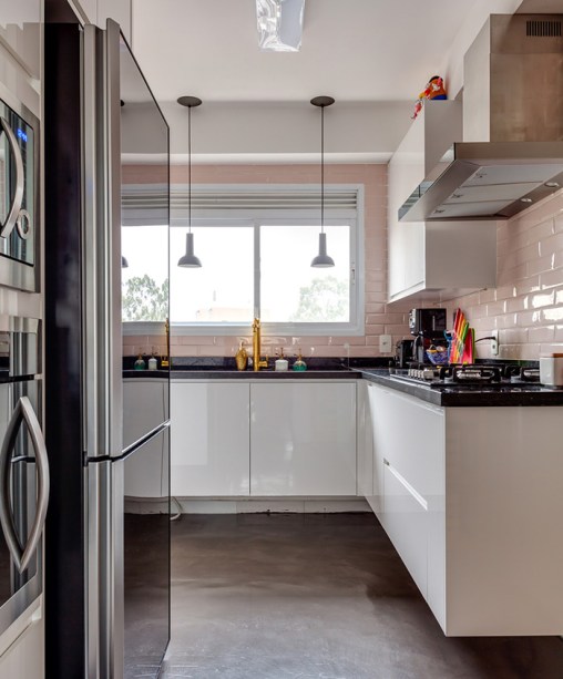 Por Histórias de Casa Por Histórias de Casa