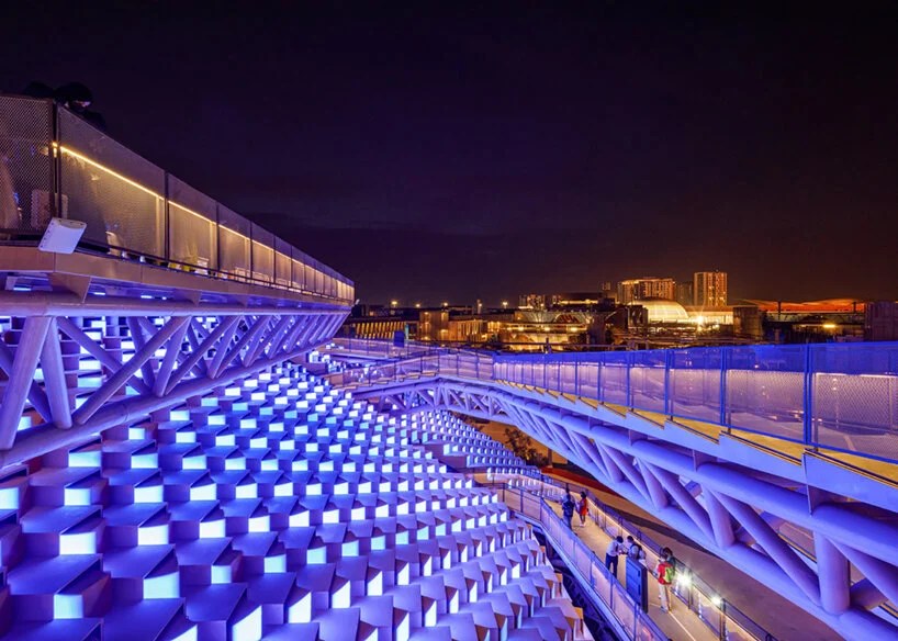 o-pavilhao-da-coreia-na-expo-dubai-muda-de-cor-casacombr-designboom-2