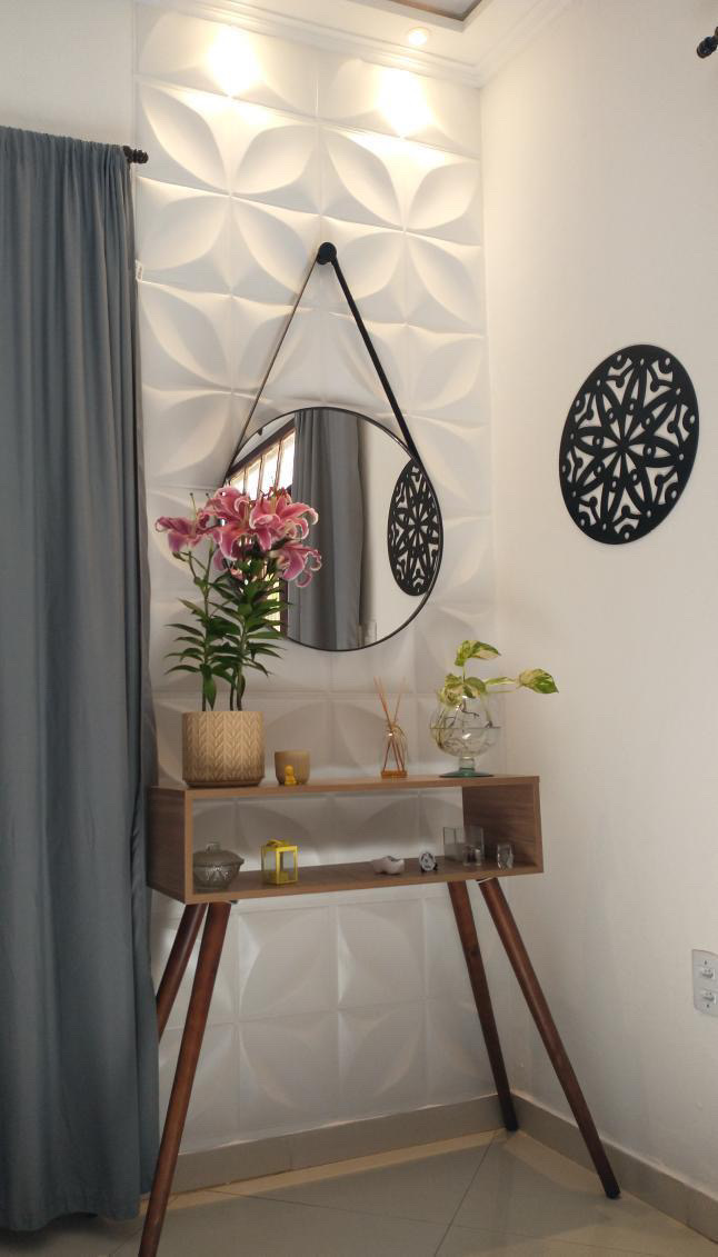 Meu cantinho: um m&oacute;vel e espelho transformam este cantinho no lugar perfeito para se arrumar