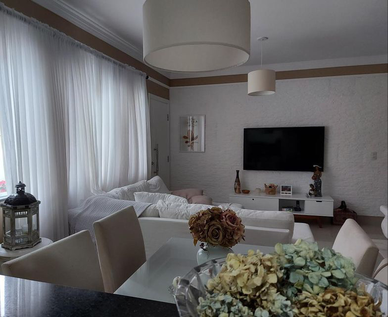 Meu cantinho: Sala de estar e de jantar cheia de detalhes neutros