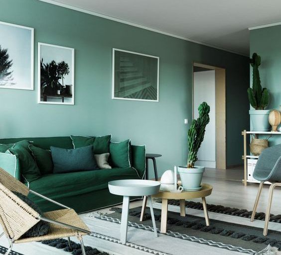 Sala majoritariamente verde